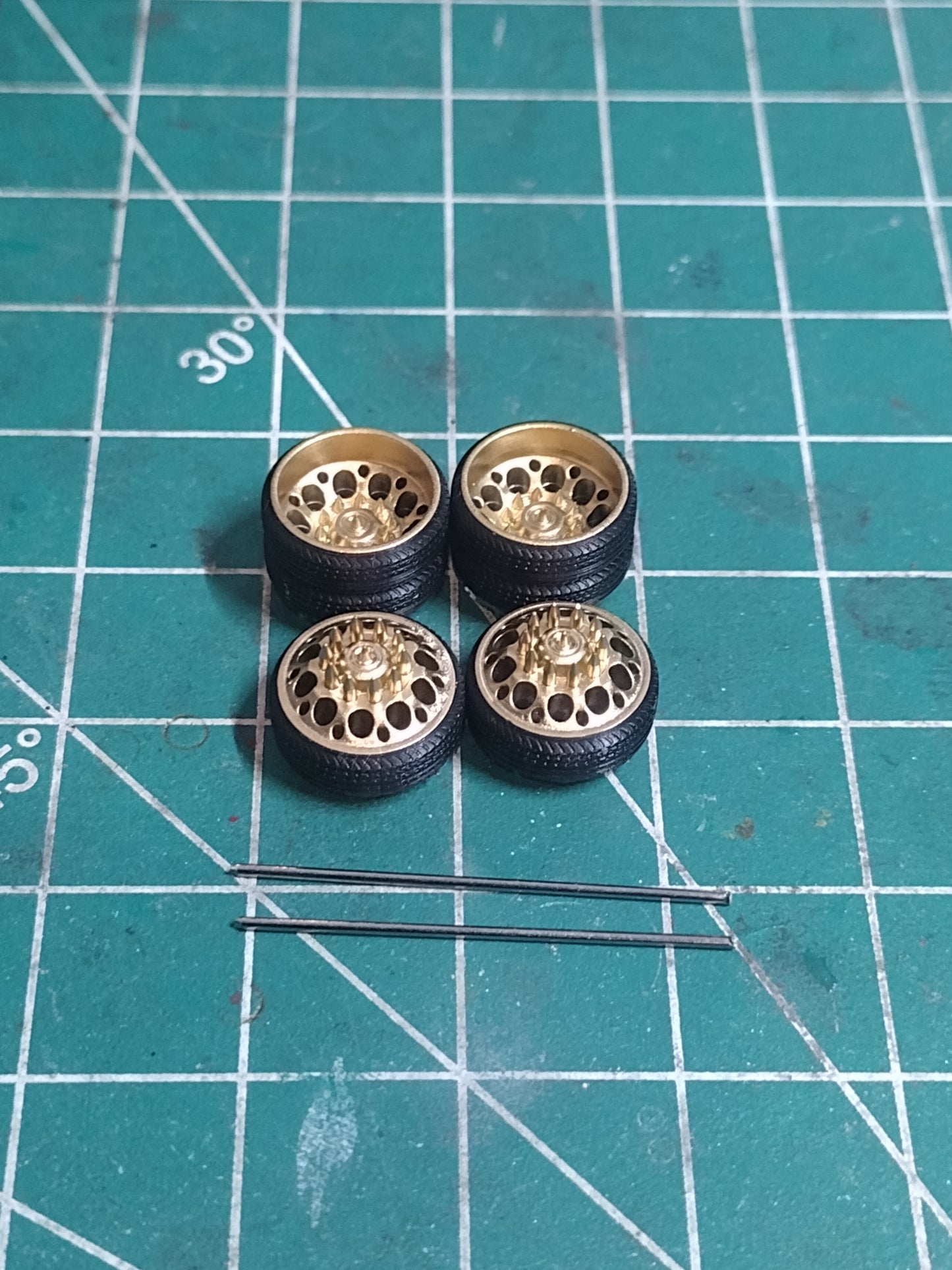 26" dually AWC American (Gold)