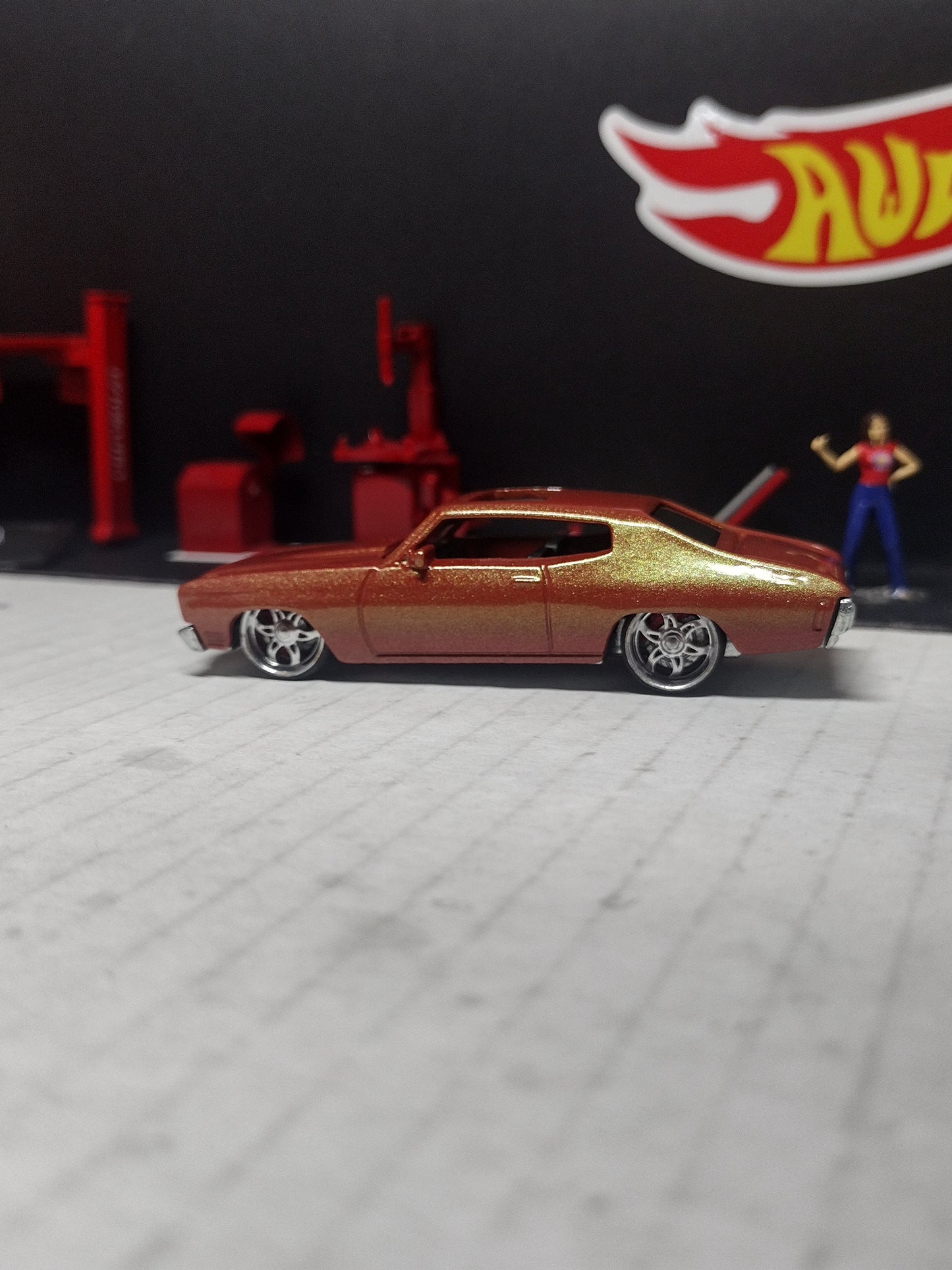 24" billet alien