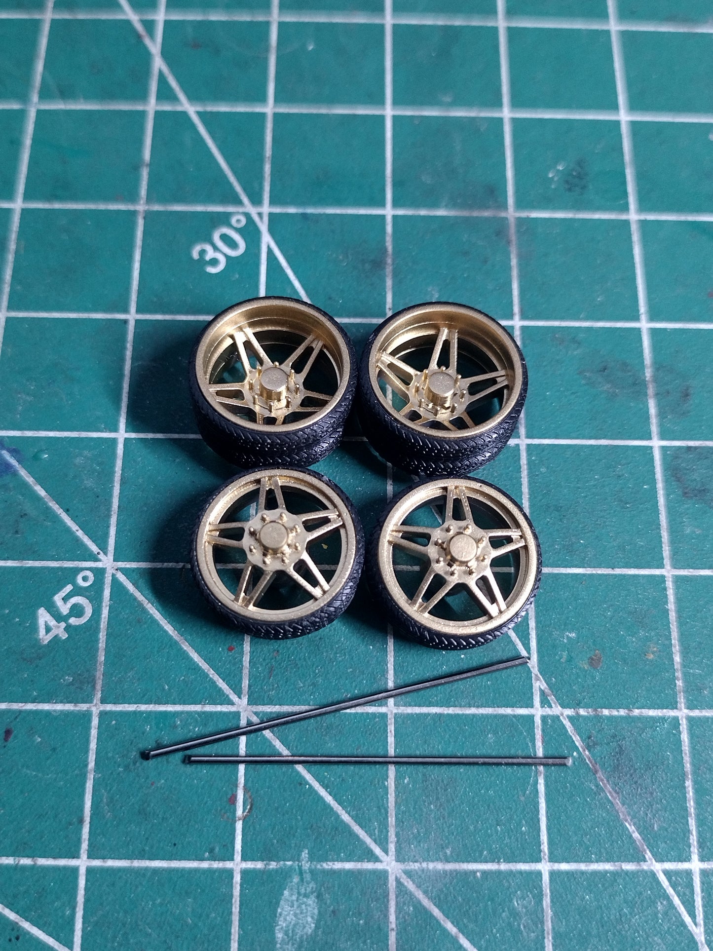 32" dually AWC 5 classic (gold)