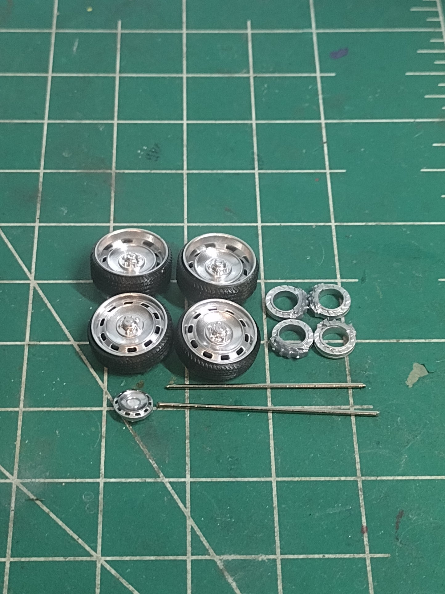 28" truck wheel