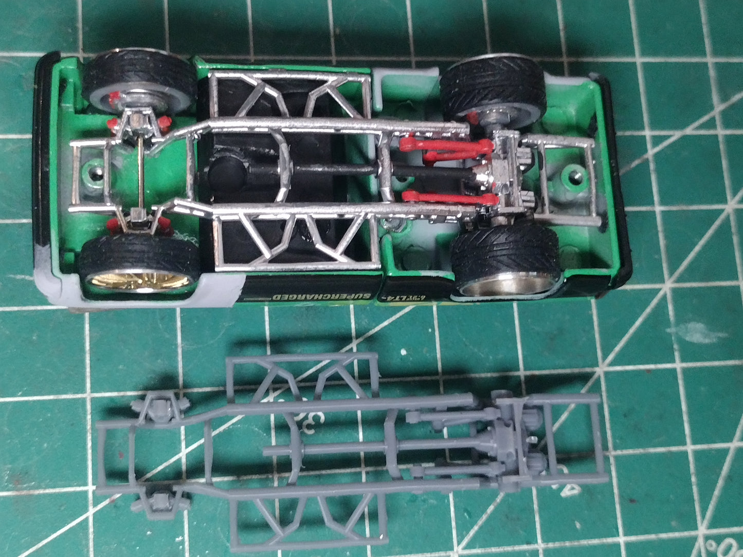 Tubular chassis square body