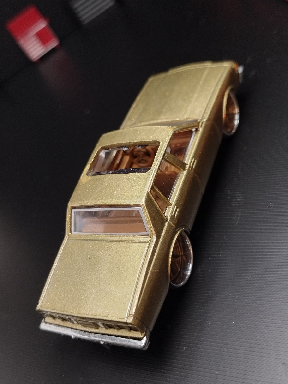Custom Box Chevy "Sandy B"